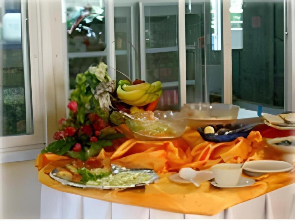 Vasu Hotel Mahasarakham Маха Саракхам Екстериор снимка